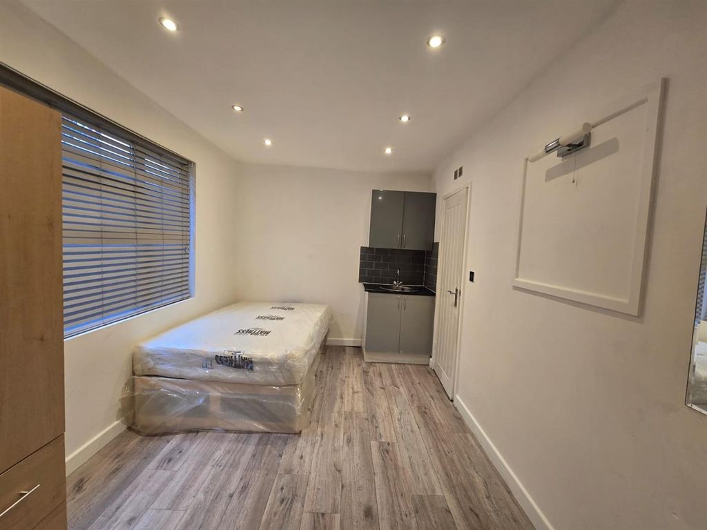 Property photo 3 of 6 H2.Jpg