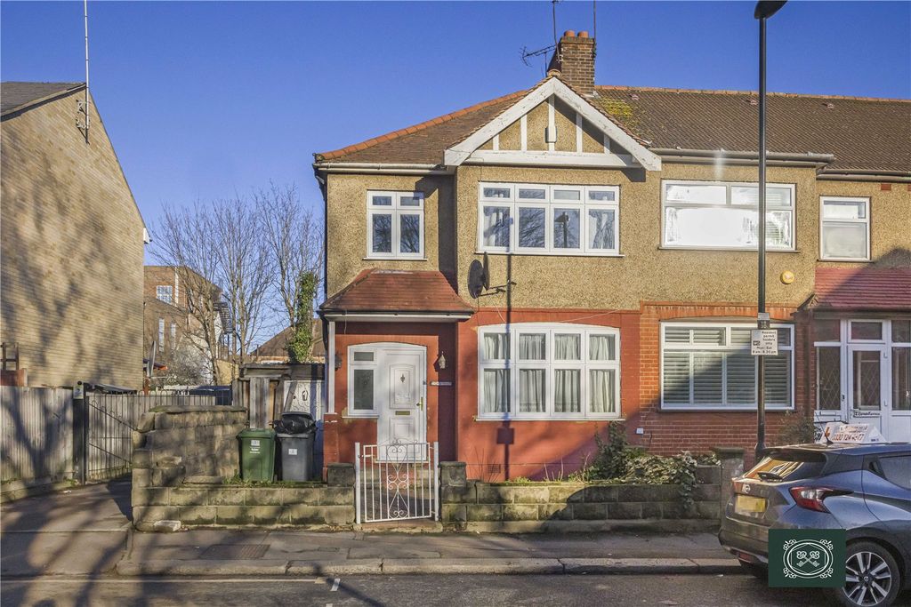 Property photo 1 of 15 Exterior