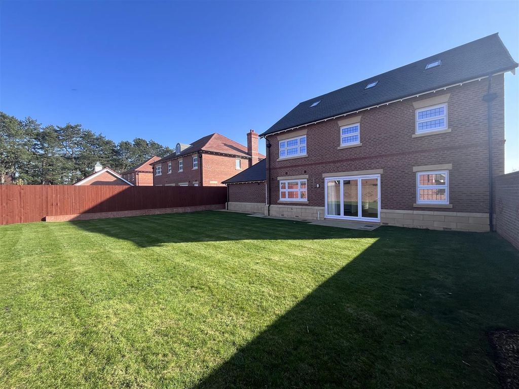 Additional image 28 of 5 bed property to rentCotes Drive, Knutsford WA16