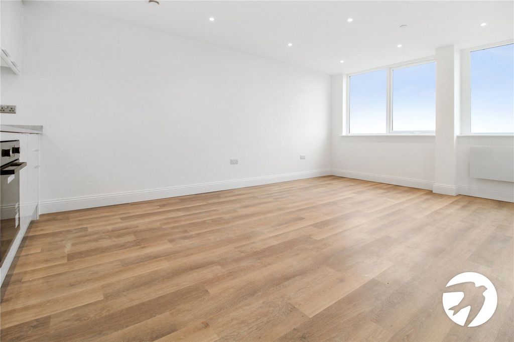 Property photo 2 of 12 Open Plan Living