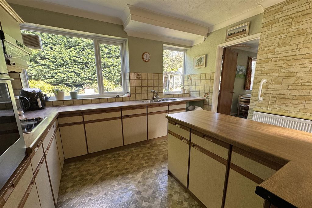 Property photo 2 of 16 Img_4650.Jpg