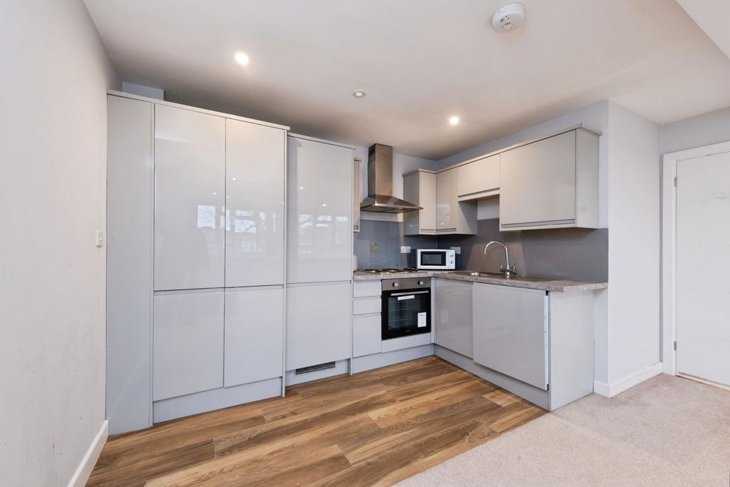 Property photo 1 of 10 Pbox-Img.Jpg