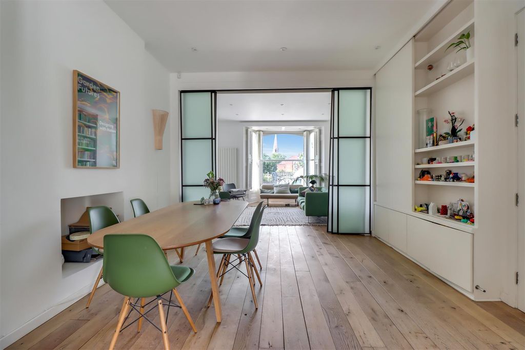 Property photo 3 of 13 3.Jpg