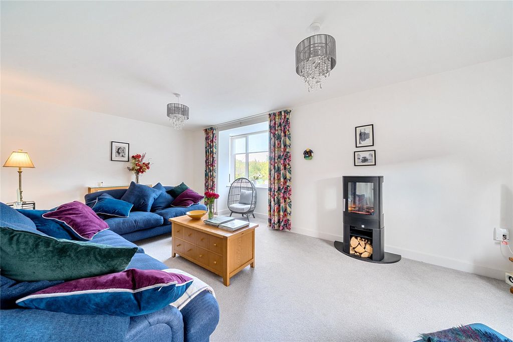 Property photo 2 of 13 Living Room