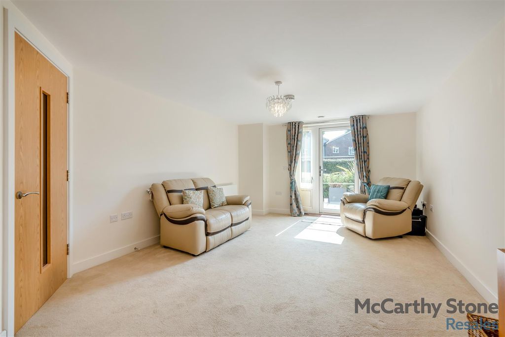 Property photo 2 of 26 8661101-Interior01.Jpg