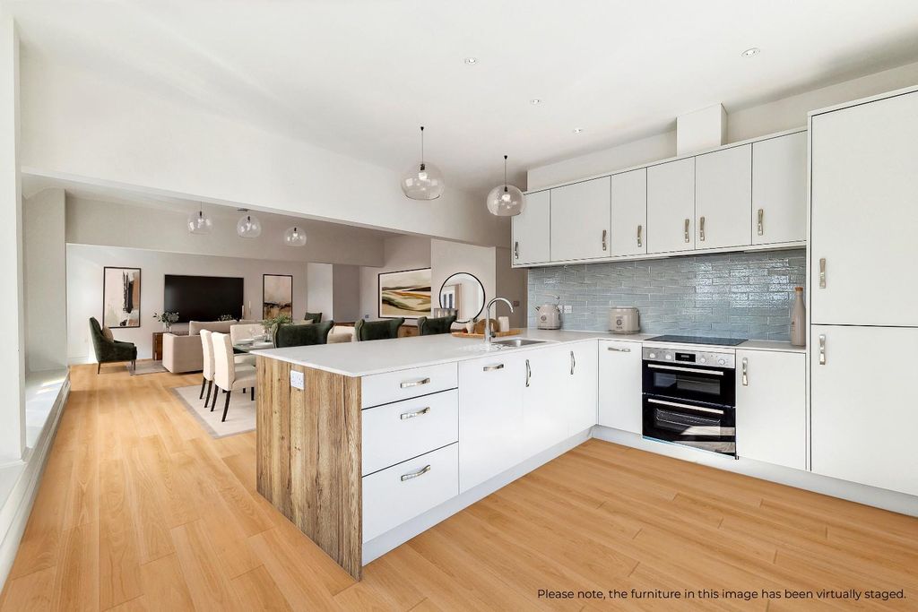 Property photo 2 of 12 91593_Flat 5 44-48 New Canal(7) F Vs Enh.Jpg