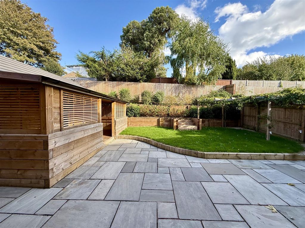 Property photo 2 of 14 2
