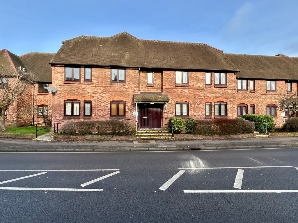 Property photo 1 of 12