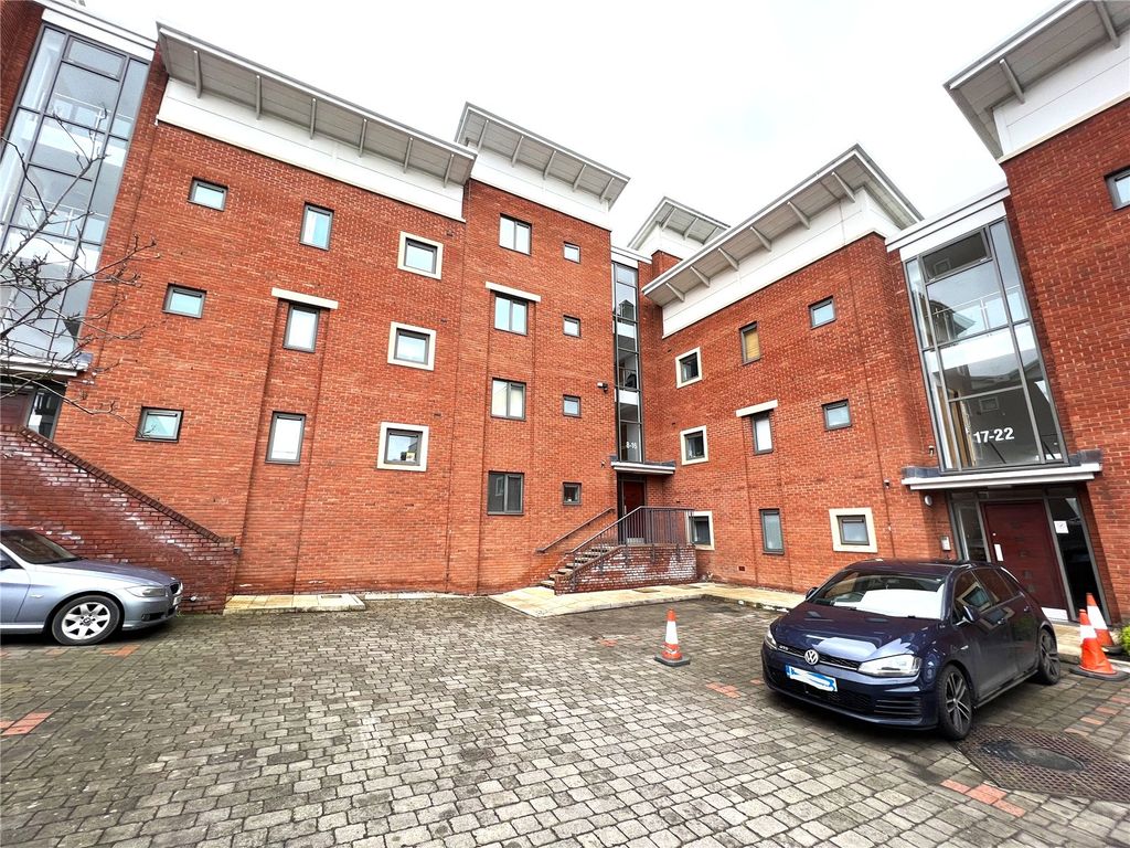 Property photo 1 of 12 Front