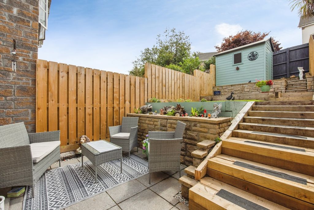Property photo 3 of 18 Pbox-Img.Jpg