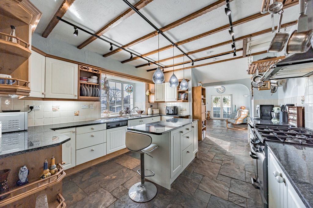 Property photo 2 of 38 Kitchen