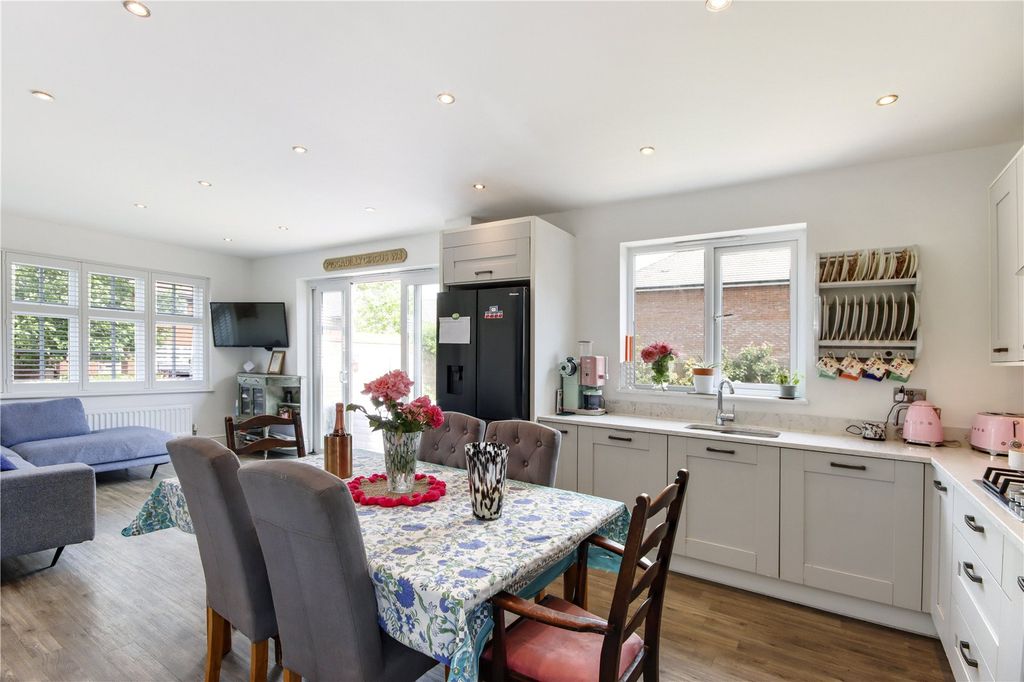 Property photo 2 of 13 Kitchen/Diner