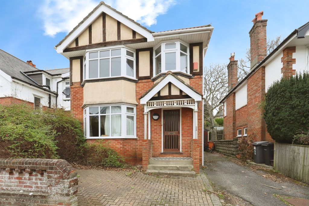 Property photo 1 of 17