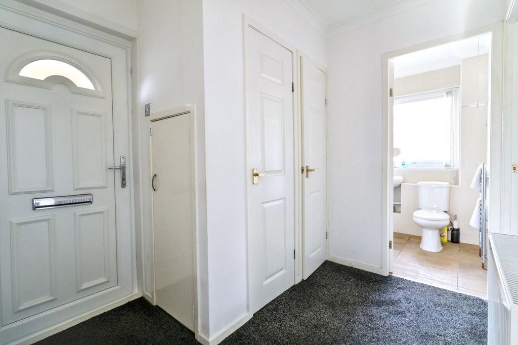 Property photo 2 of 12 Picture No. 08