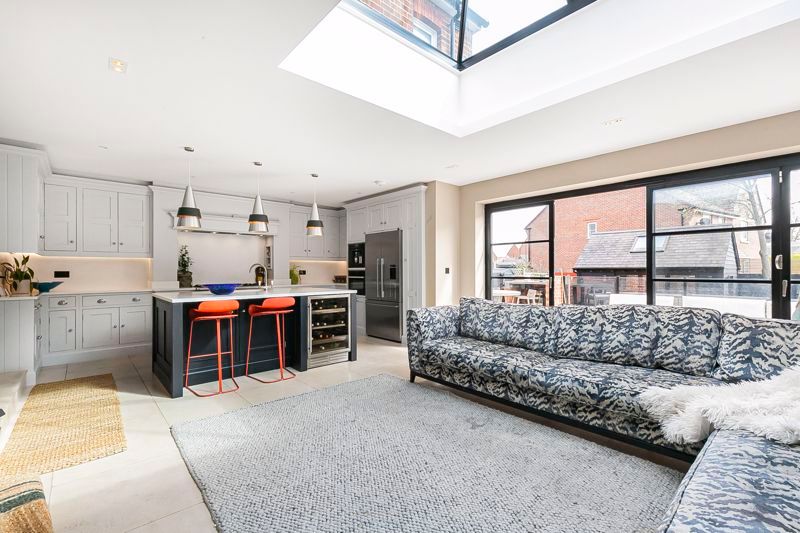 Property photo 2 of 42 Photo 7