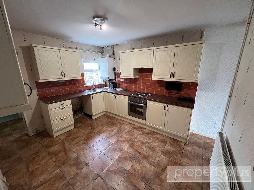 Property photo 3 of 12 Picture No. 05