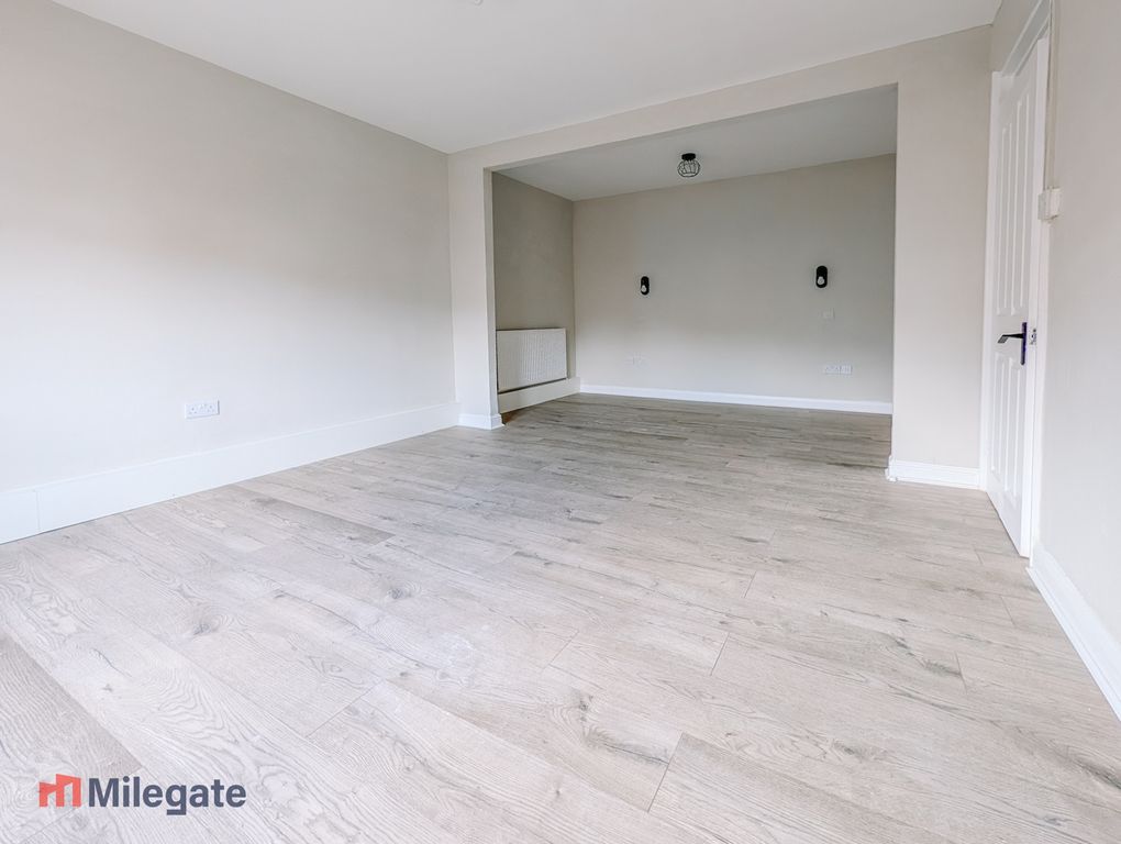 Property photo 2 of 6 Photo 2