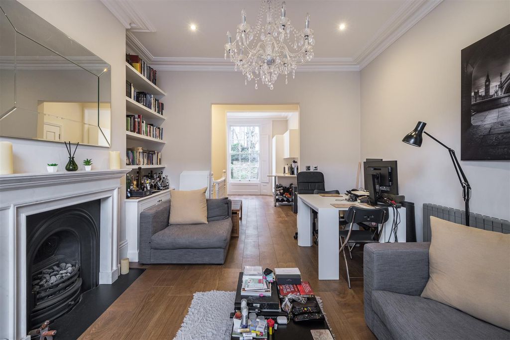 Property photo 3 of 19 41A-Compton-Road-14.Jpg