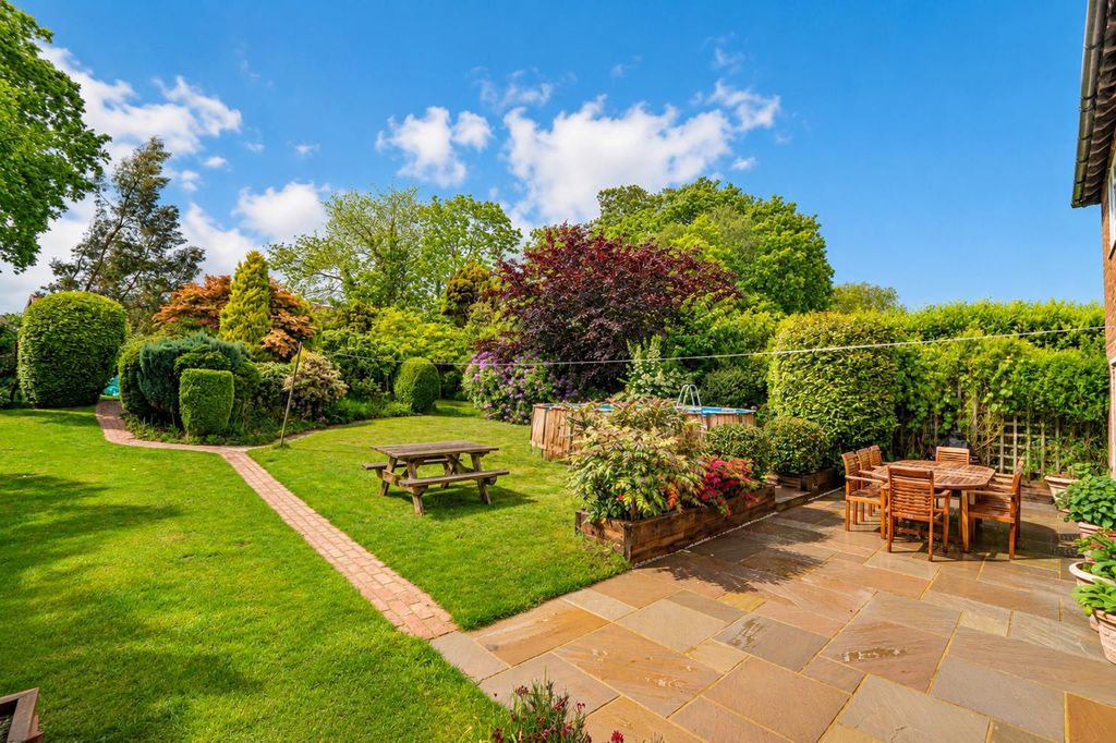 Property photo 2 of 48 129Befe7-A023-4742-81F0-B2B572c6E841.Png
