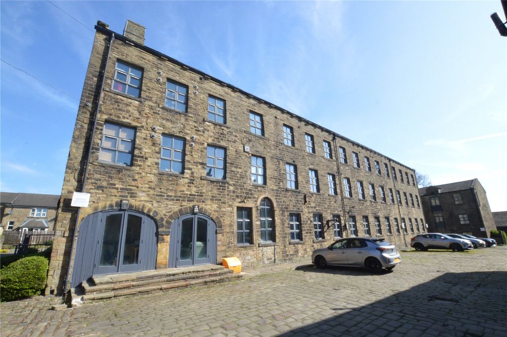 Property photo 1 of 9 Picture No. 08