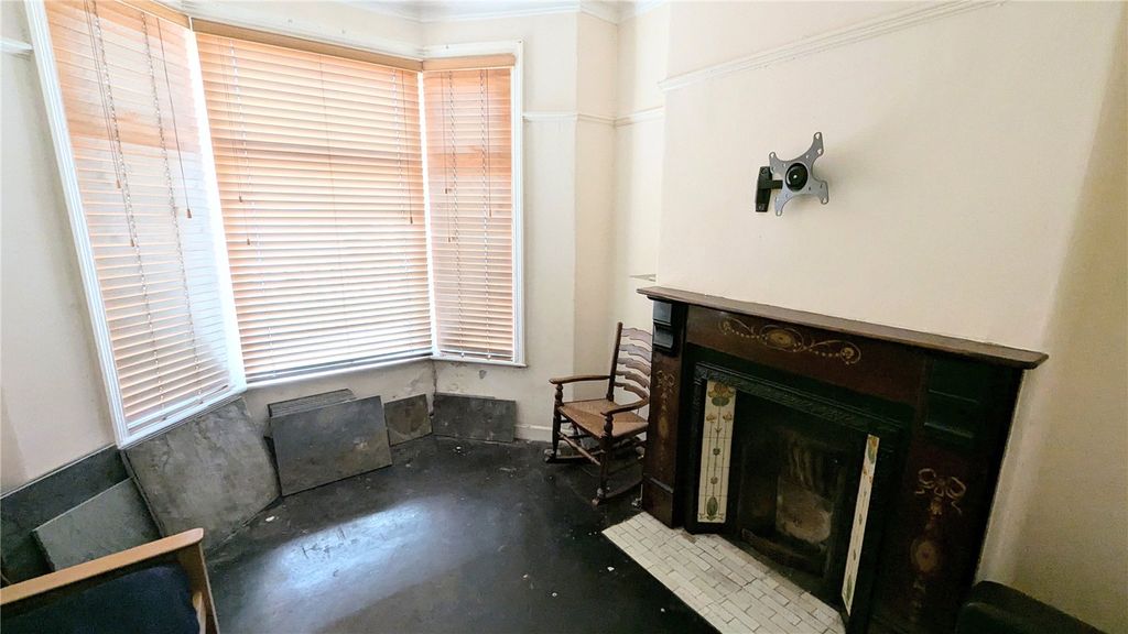 Property photo 2 of 7 Picture No. 06