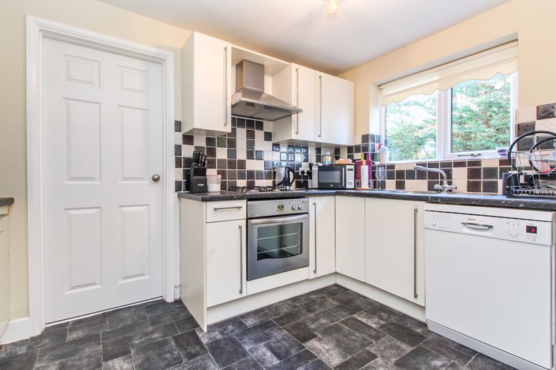 Property photo 2 of 13 Kitchen
