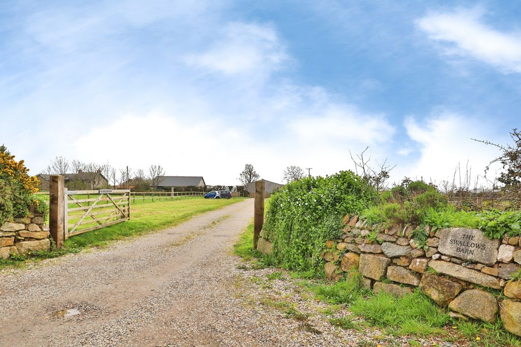 Property photo 3 of 20 Front View