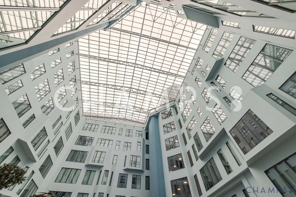 Property photo 3 of 16 Gallery