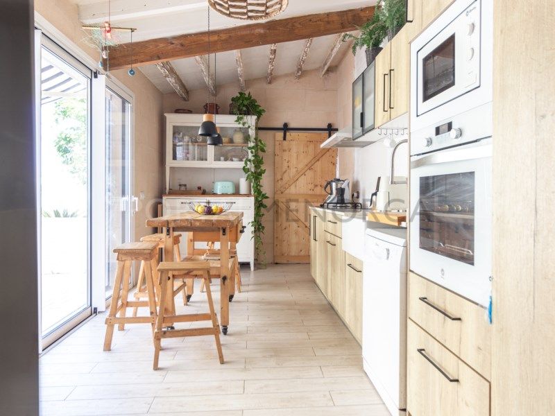 Property photo 3 of 26