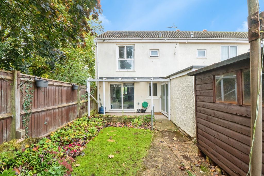 Property photo 3 of 17 Photo