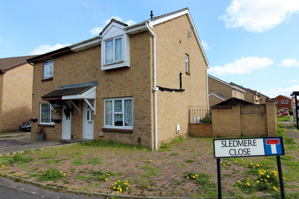 Property photo 1 of 10 Front.Jpg