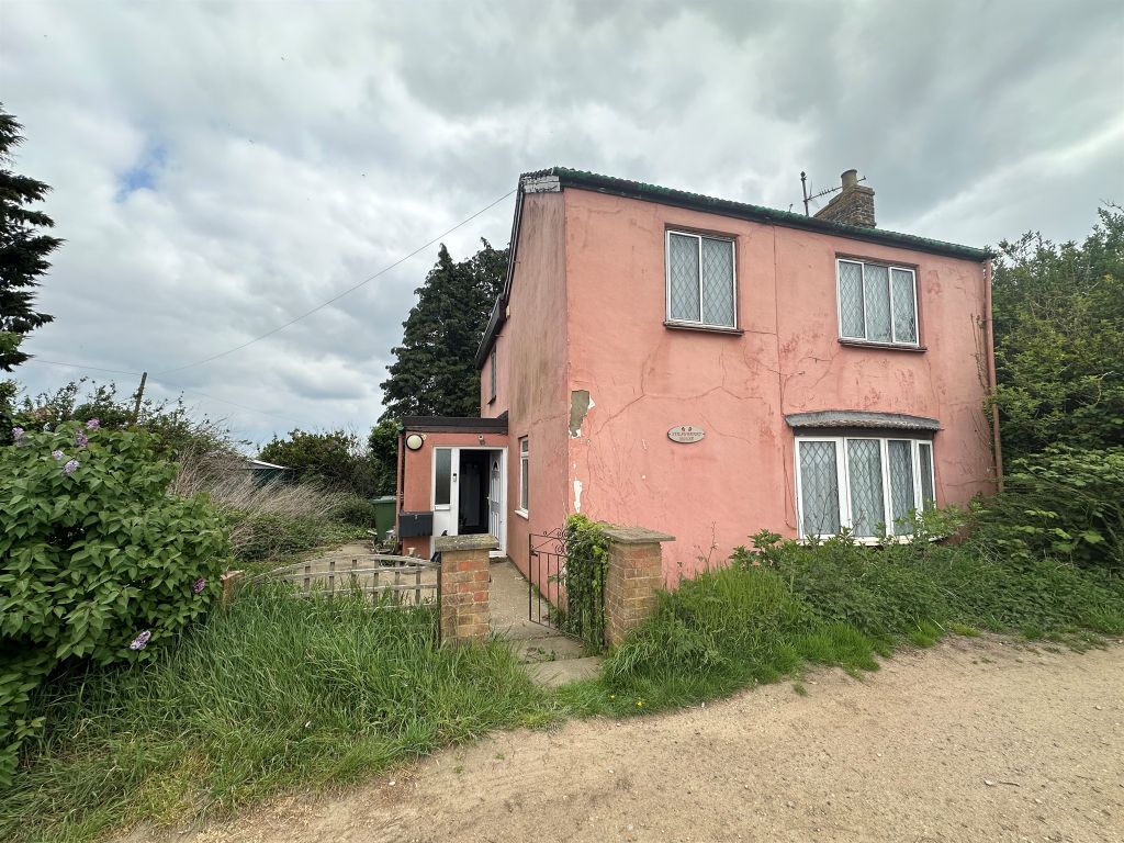 Property photo 1 of 11
