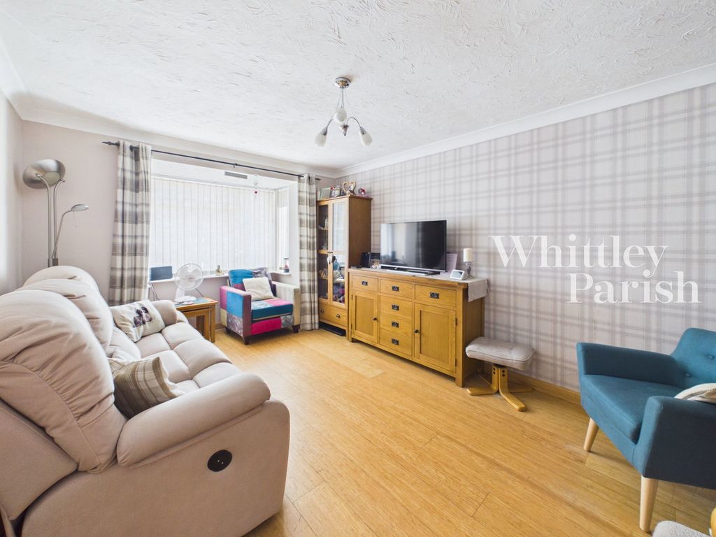 Property photo 3 of 15