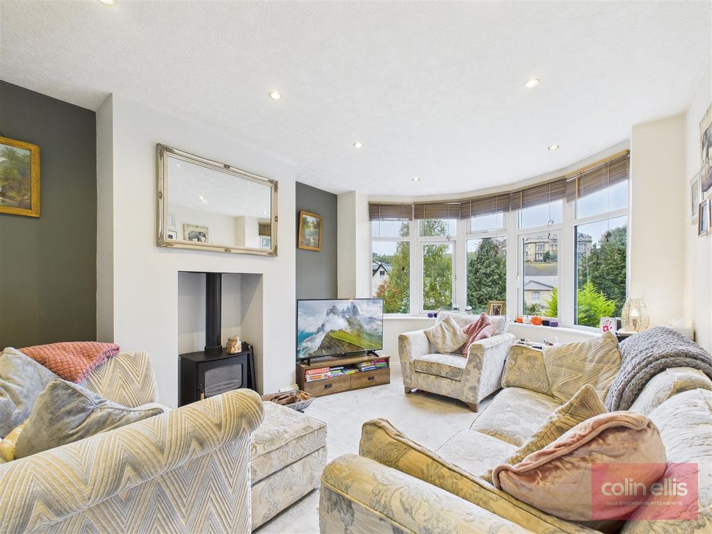 Property photo 3 of 12 Cam05075G0-Pr0223-Still002.Jpg