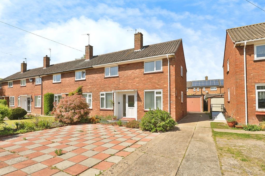 Property photo 1 of 17