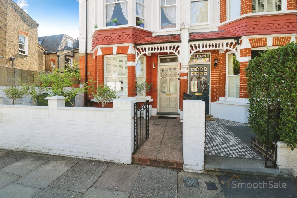 Property photo 1 of 12
