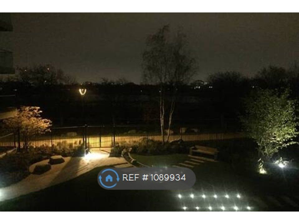 Property photo 2 of 10 Balcony,Living,Bedrooms Night View