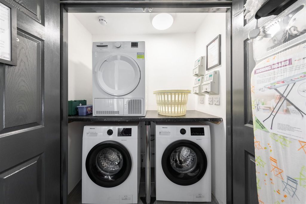 Property photo 3 of 15 Img_9603.Jpg