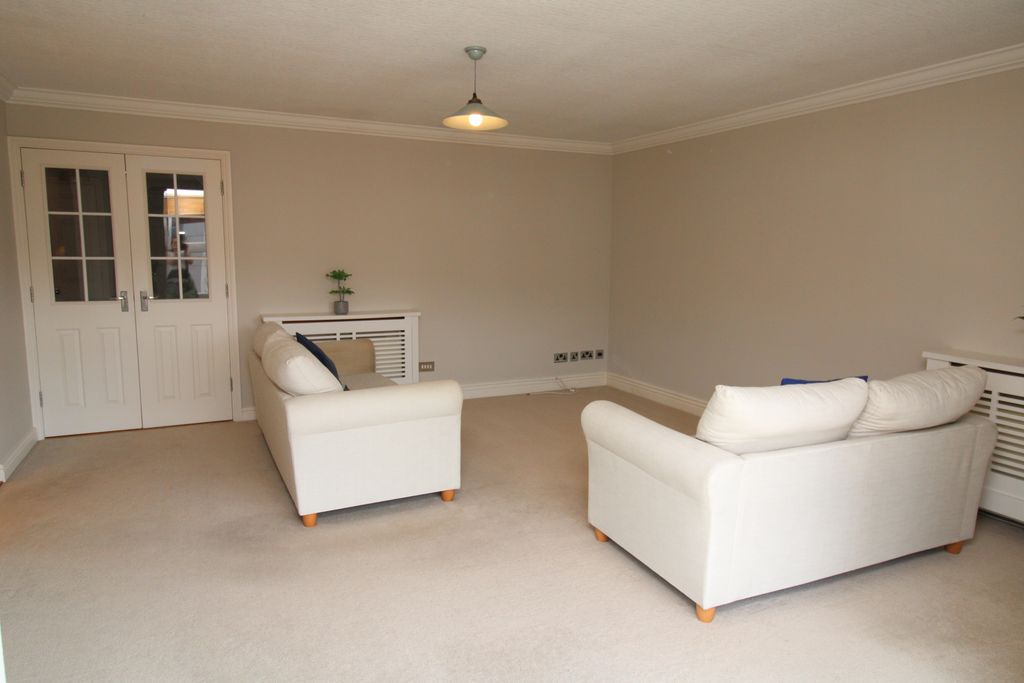 Property photo 3 of 23 Img_5964