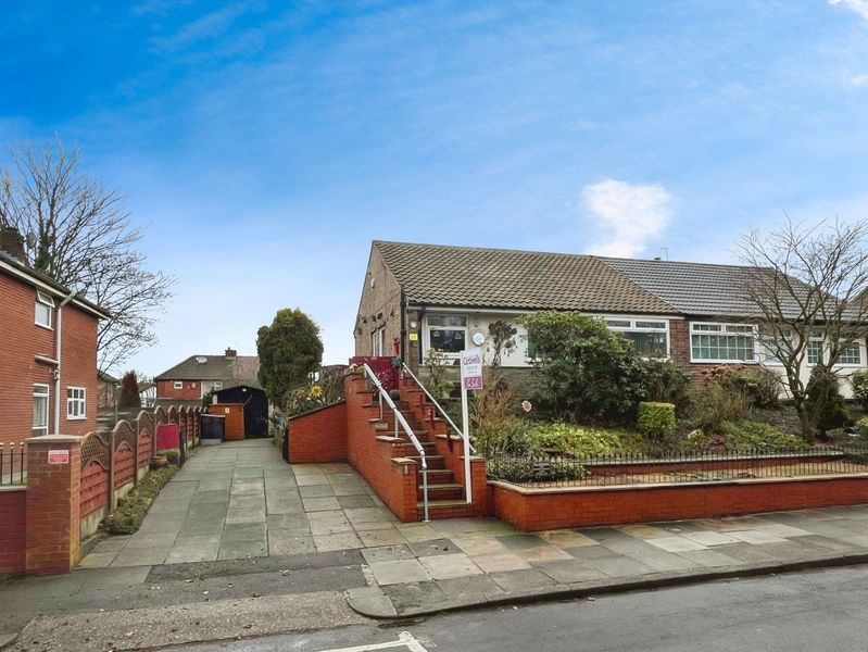 Property photo 1 of 17 Main