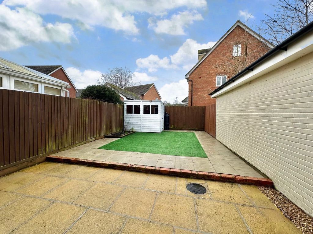 Property photo 3 of 8