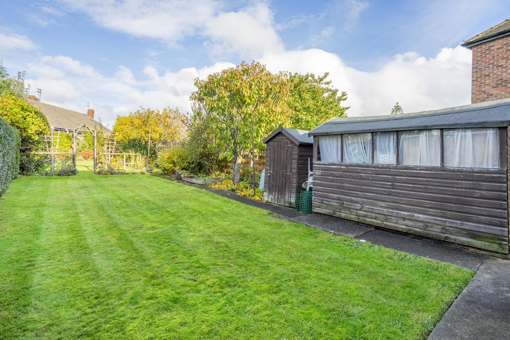 Property photo 2 of 16 Rear Garden