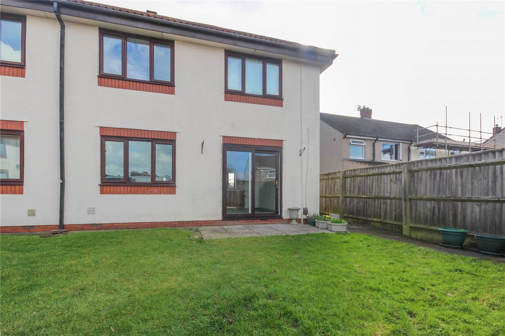 Property photo 3 of 8 Picture No. 07