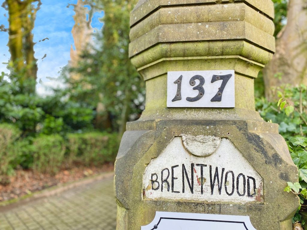 Property photo 2 of 26 Picture No. 40