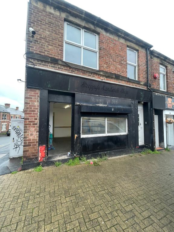 Property photo 1 of 10 Front