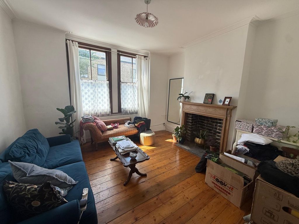 Property photo 2 of 4