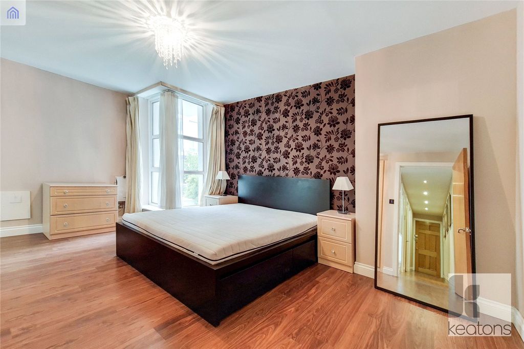 Property photo 3 of 16 Bedroom 1