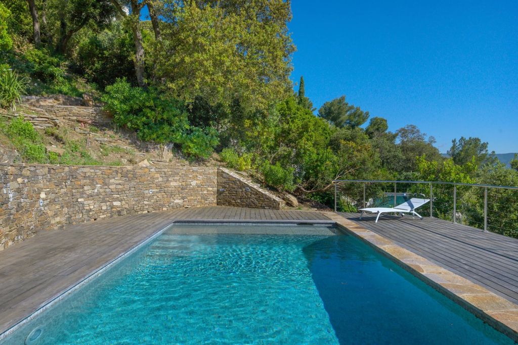 Property photo 2 of 3