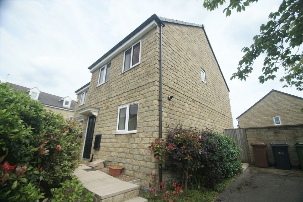Property photo 1 of 13 0 General