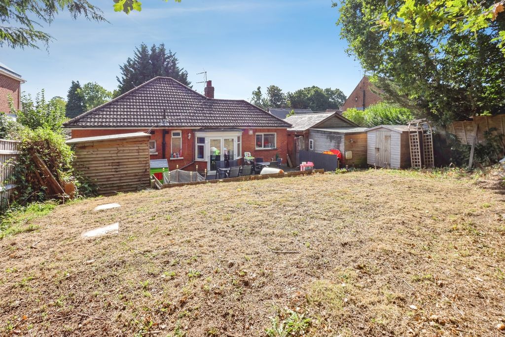Property photo 3 of 17 Pbox-Img.Jpg